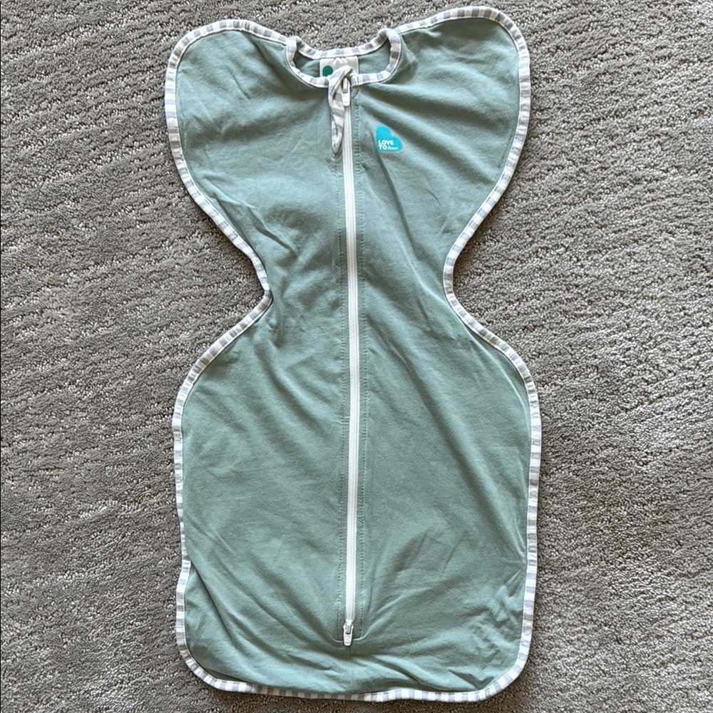 Love To Dream Swaddle Up in Green